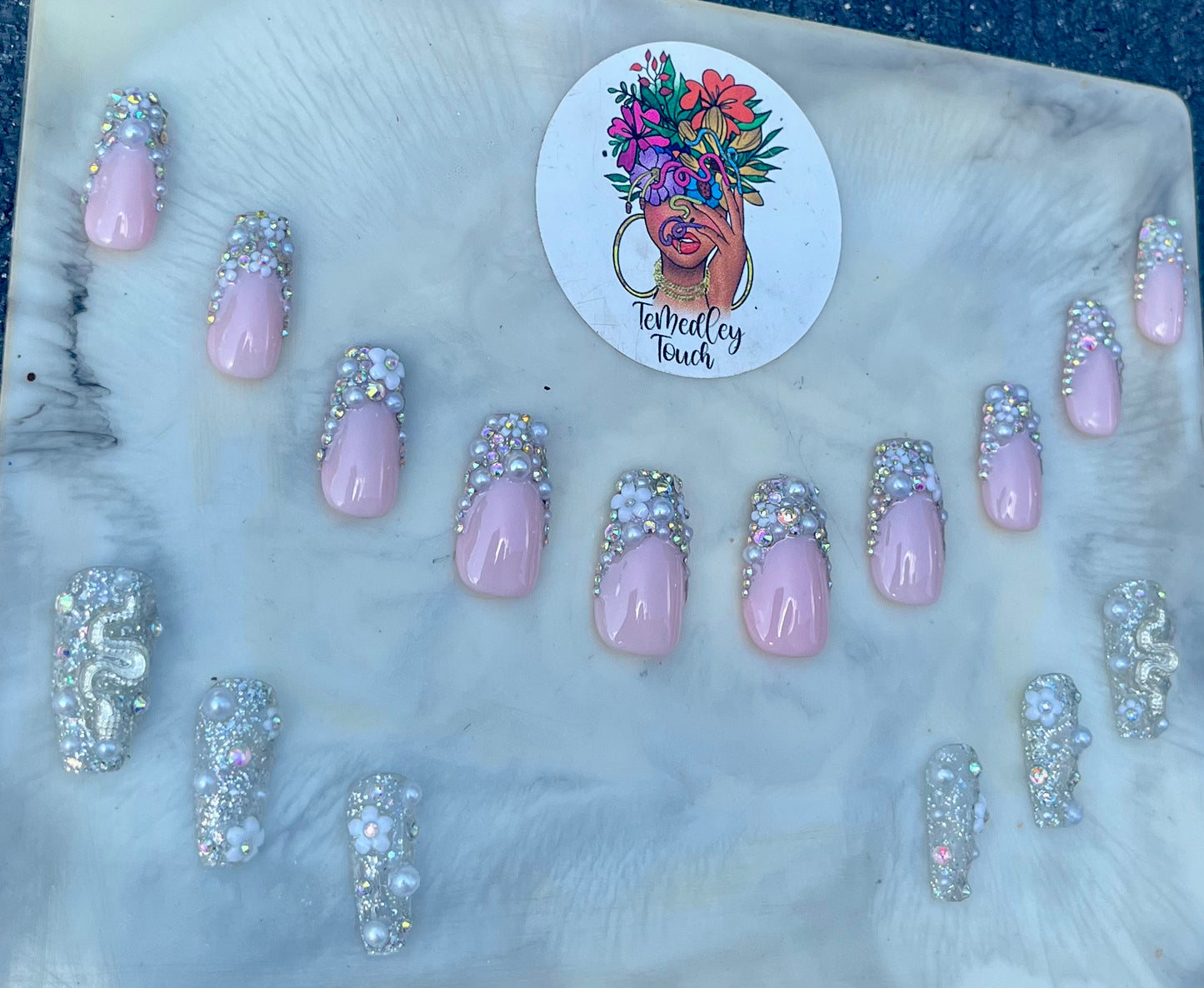 Flower bling French press on nails