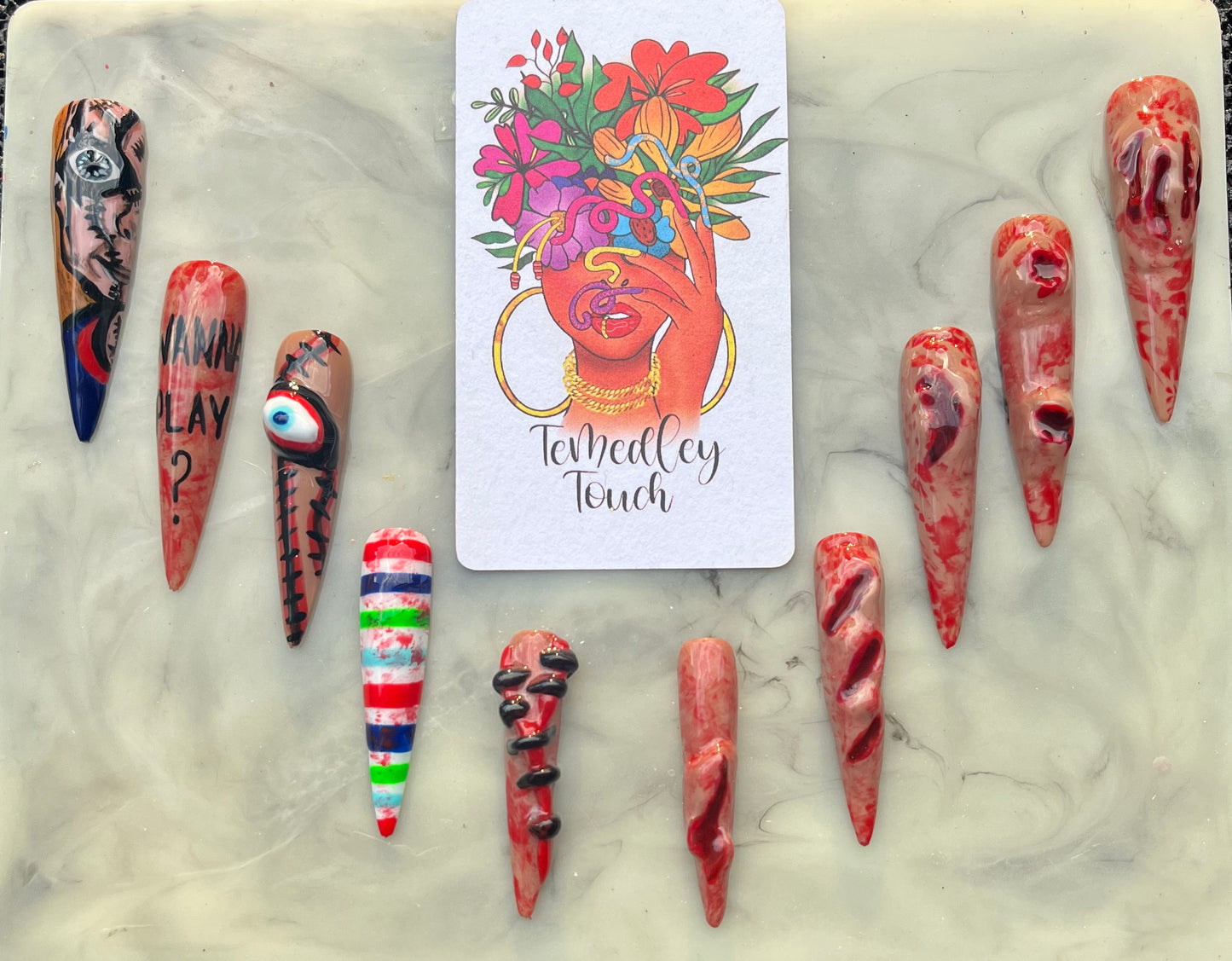 Horror press on nails (Chucky & IT )
