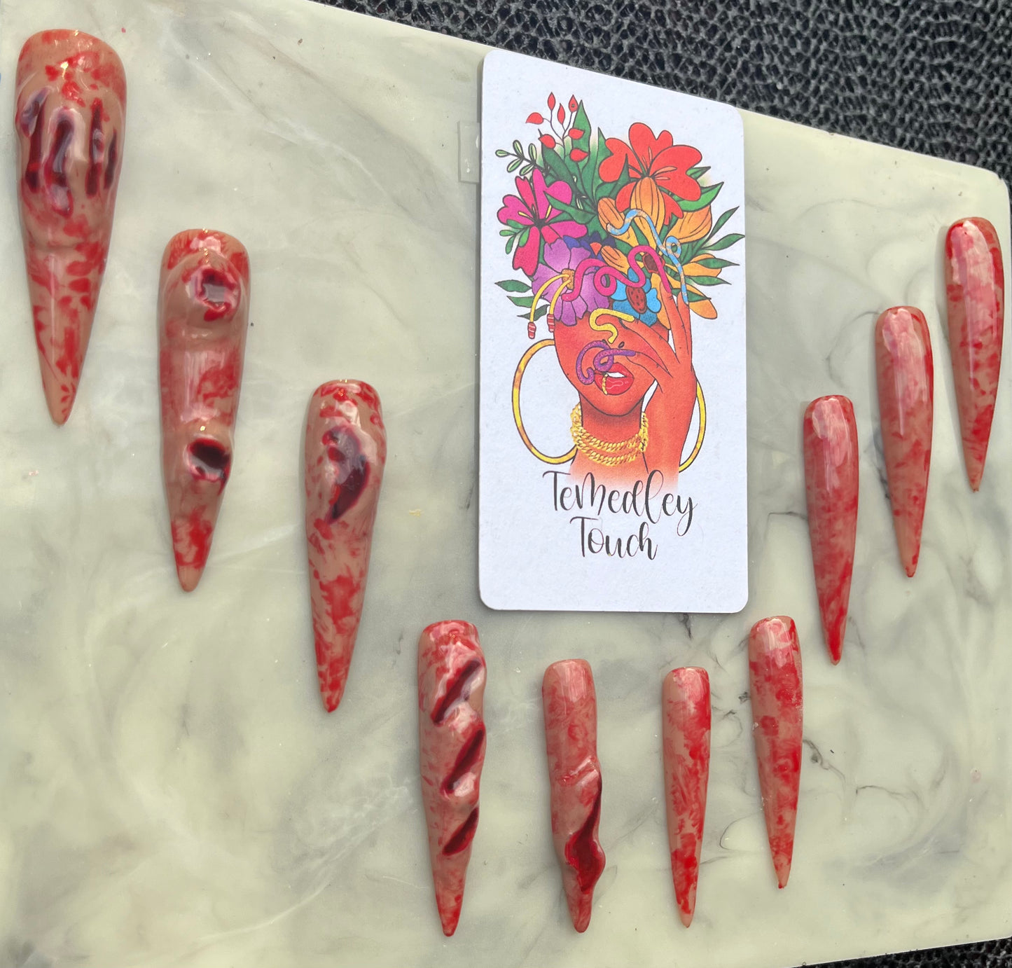 Bloody horror press on nails