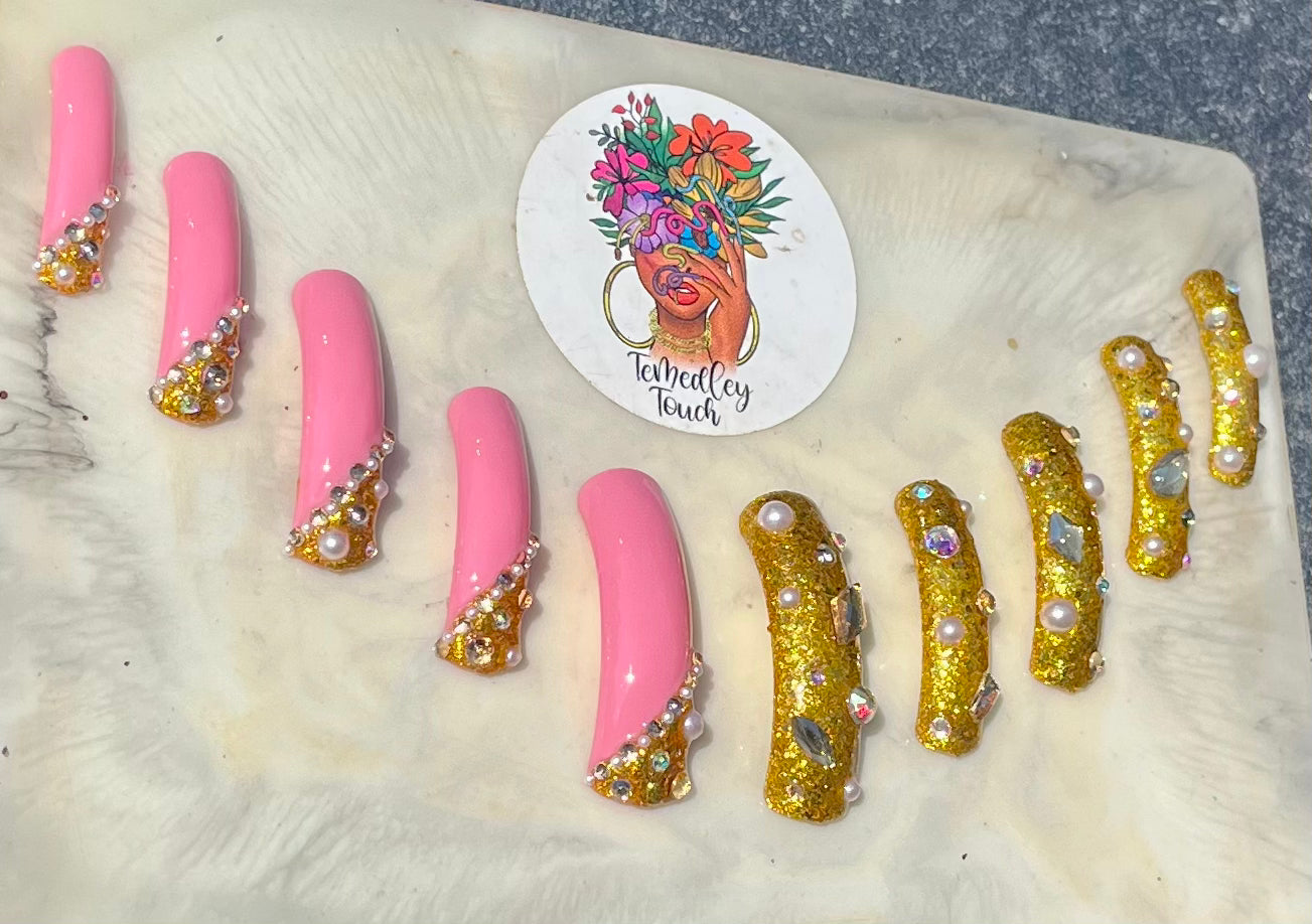 Gold curve chrome press on nails