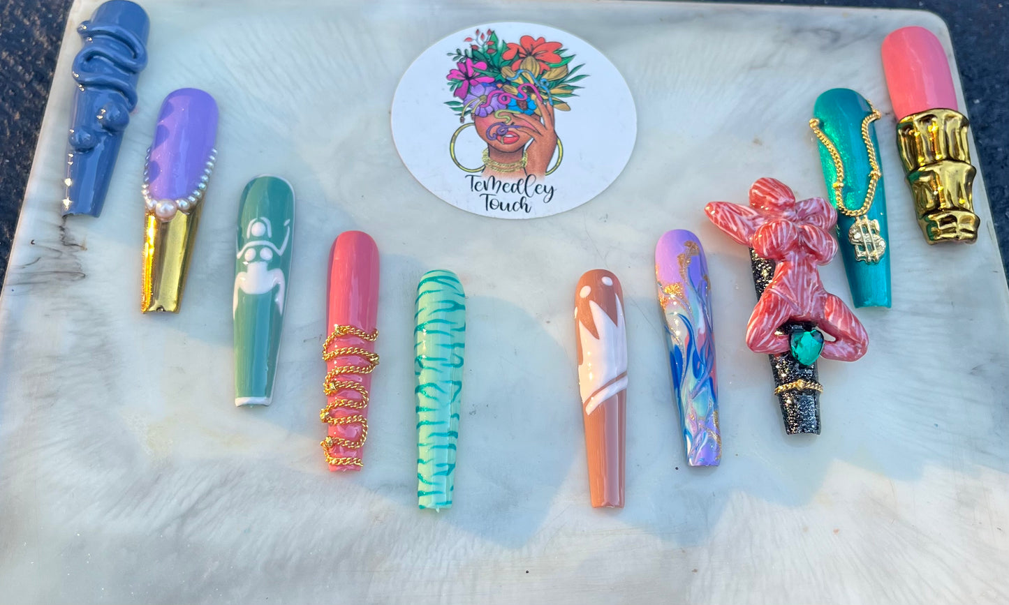 Love Goddess Press on nails