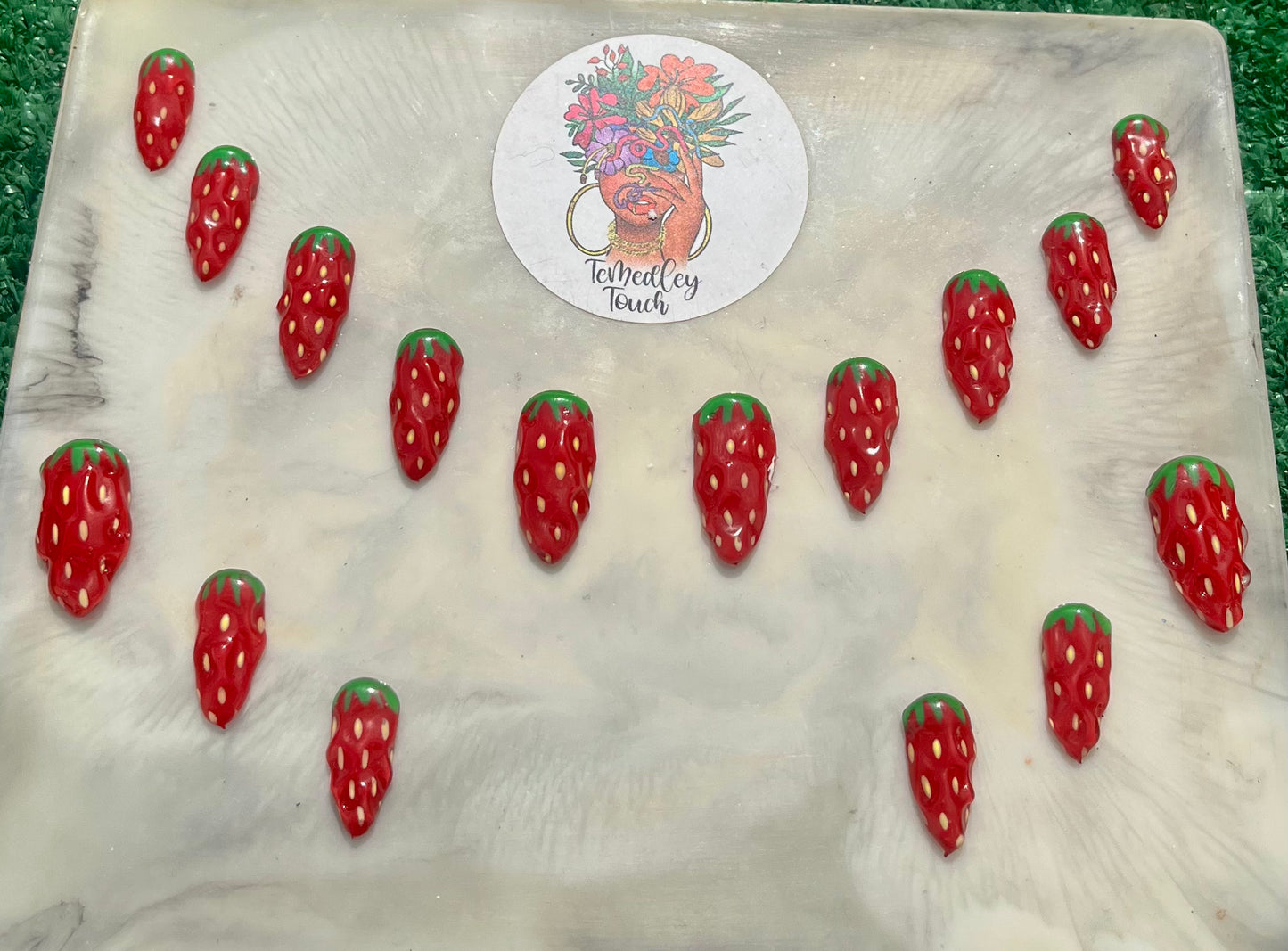 Strawberry Press on nails