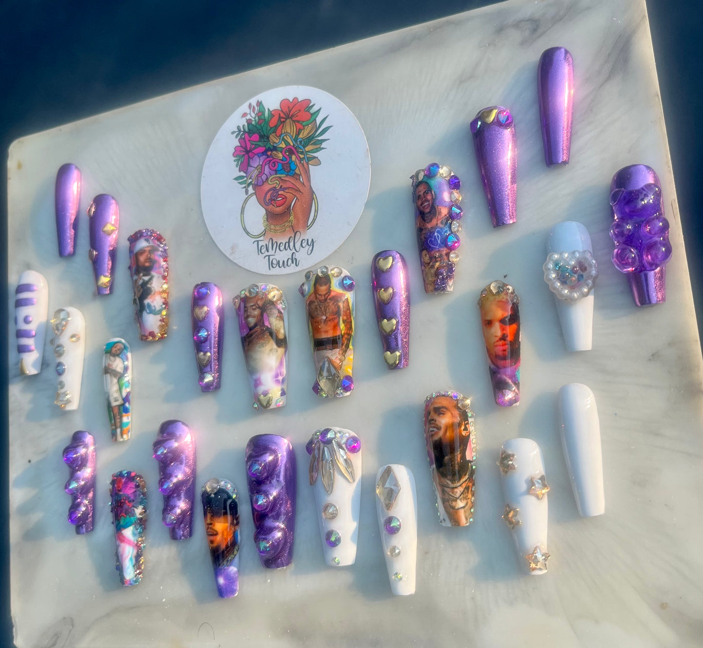 Chris Brown press on nails