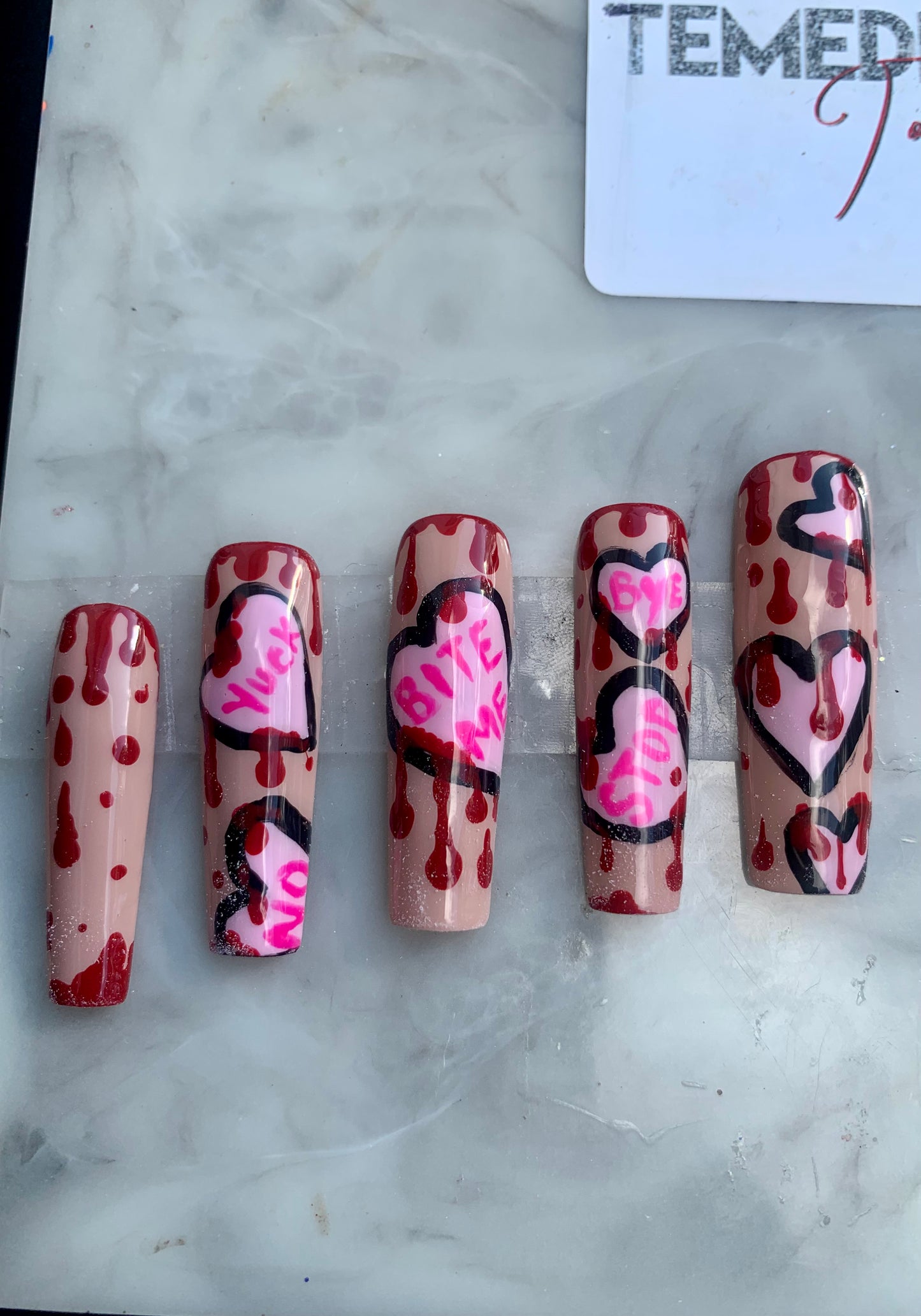 Vampire love press on nails