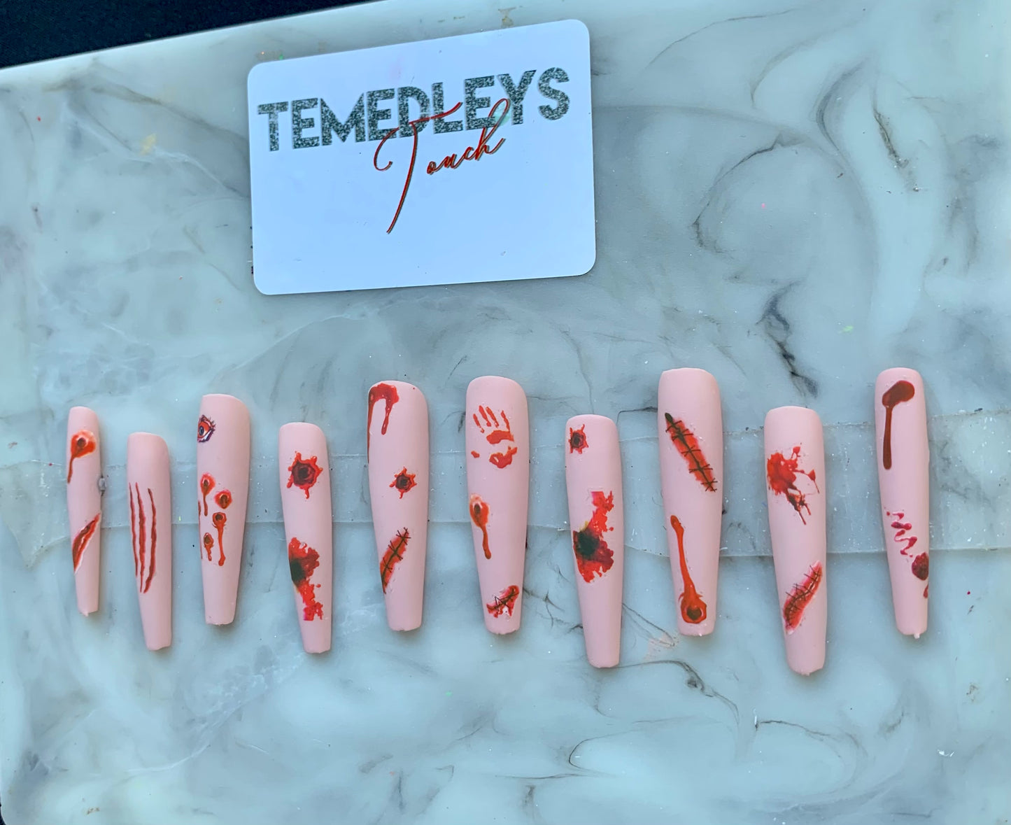 Wounded bloody press on nails