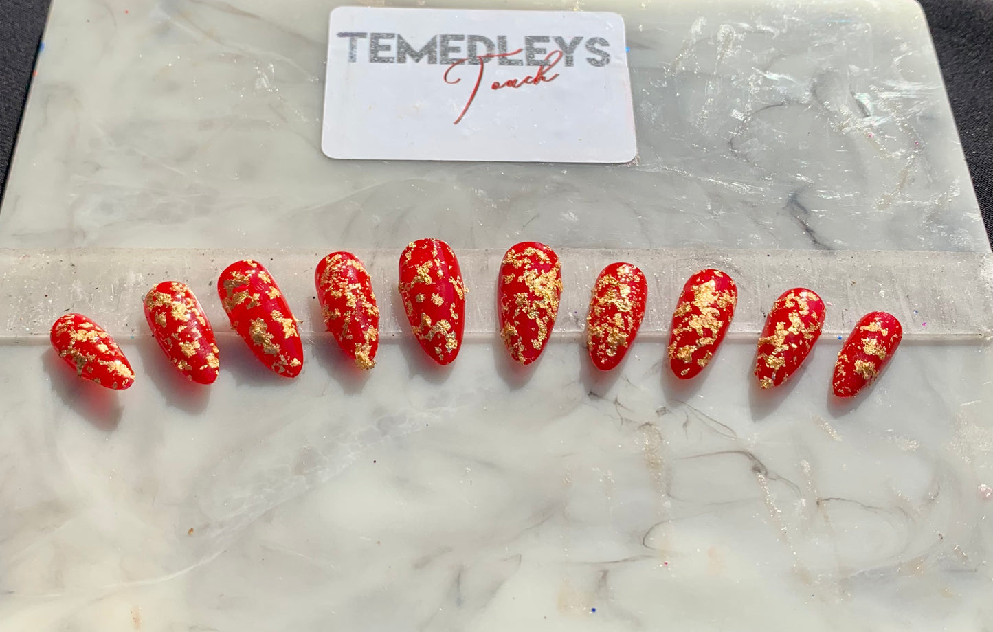 Red golden flake press on nails