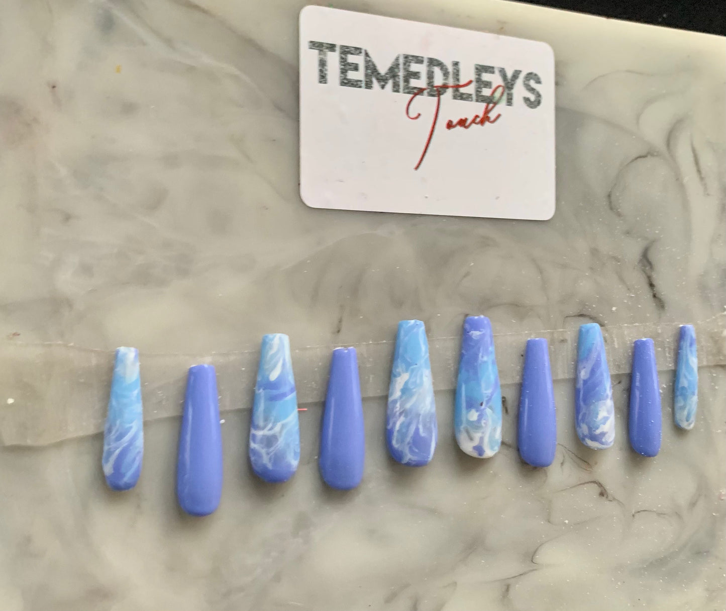 Sky Blue Marble press on nails
