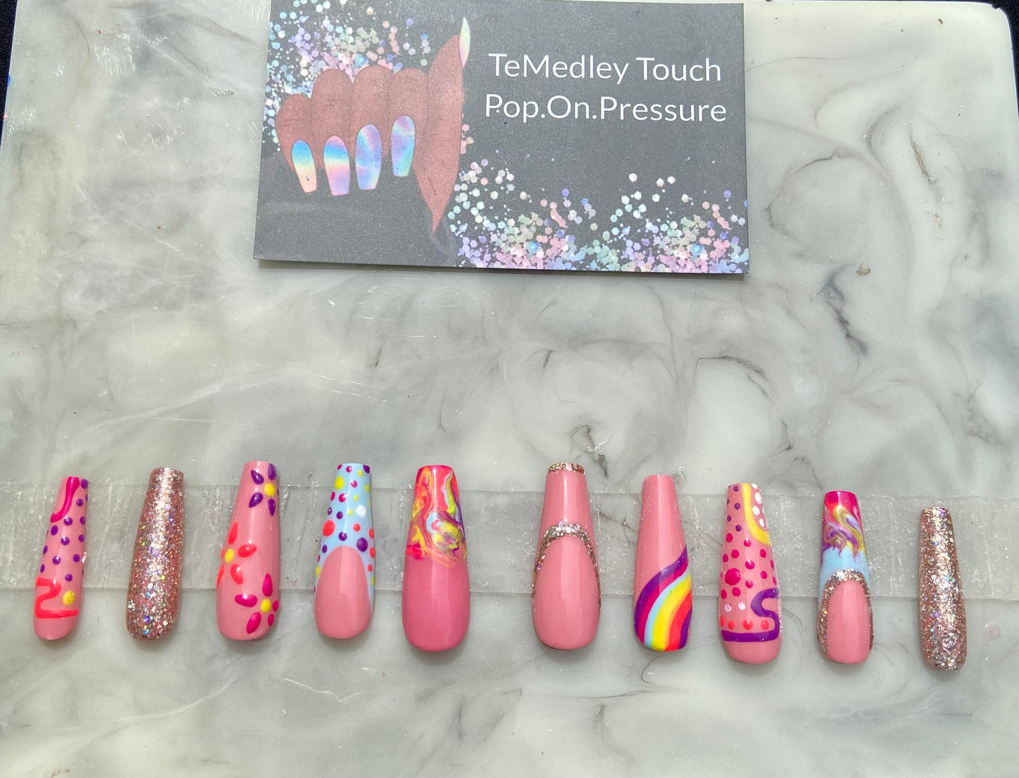 Spring freestyle press on nails