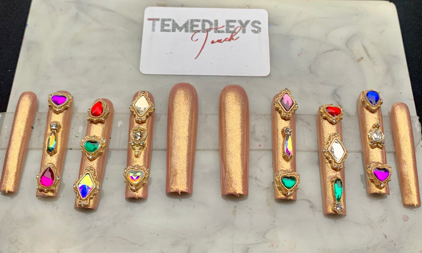 Golden Jewel press on nails