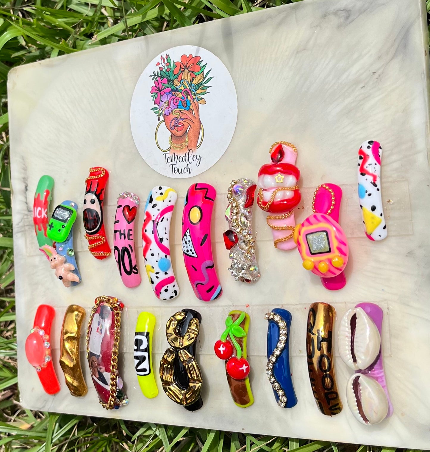 “I Love The 90s” Press On Nails