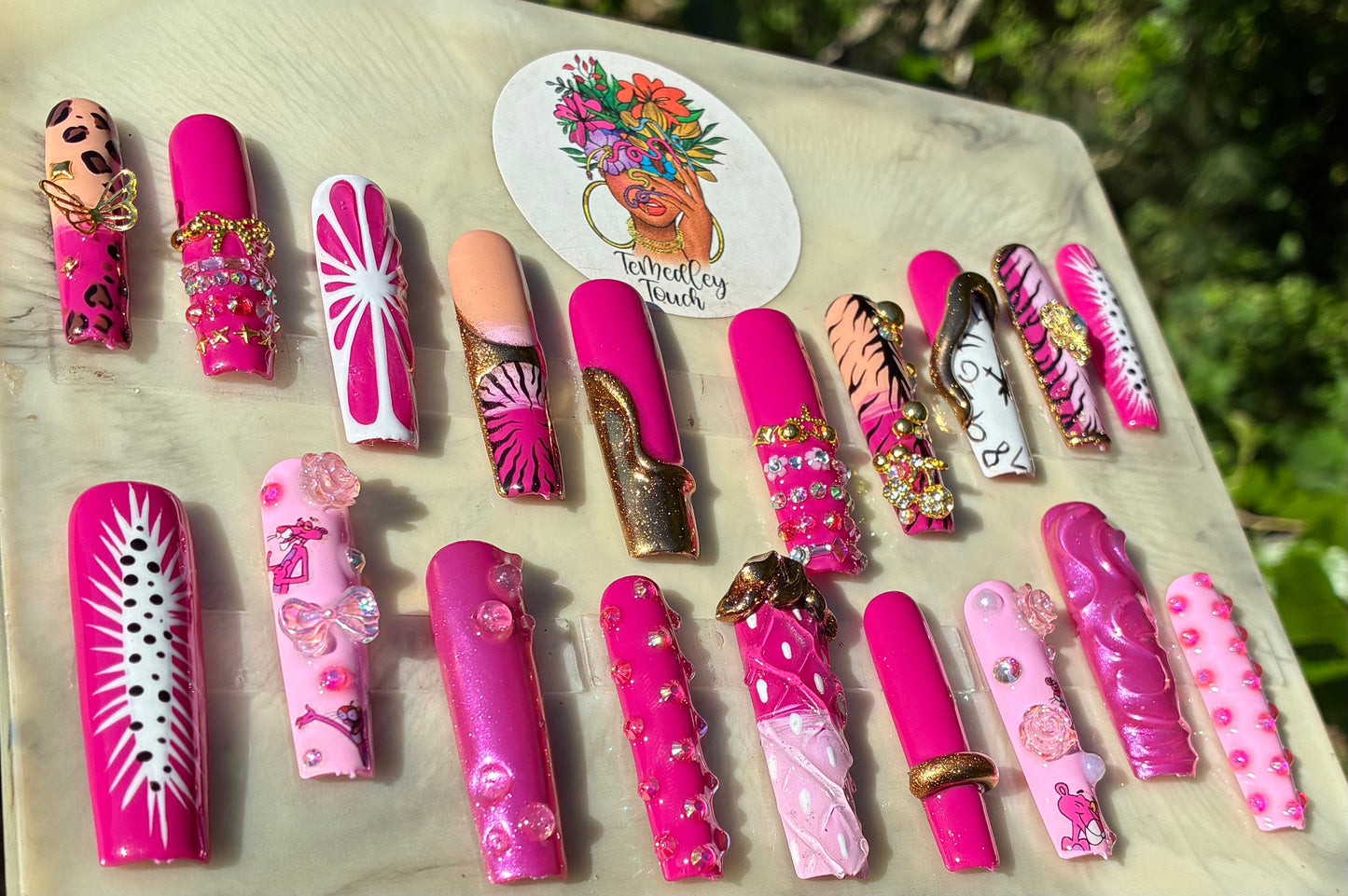 Pink Grapefruit Nails