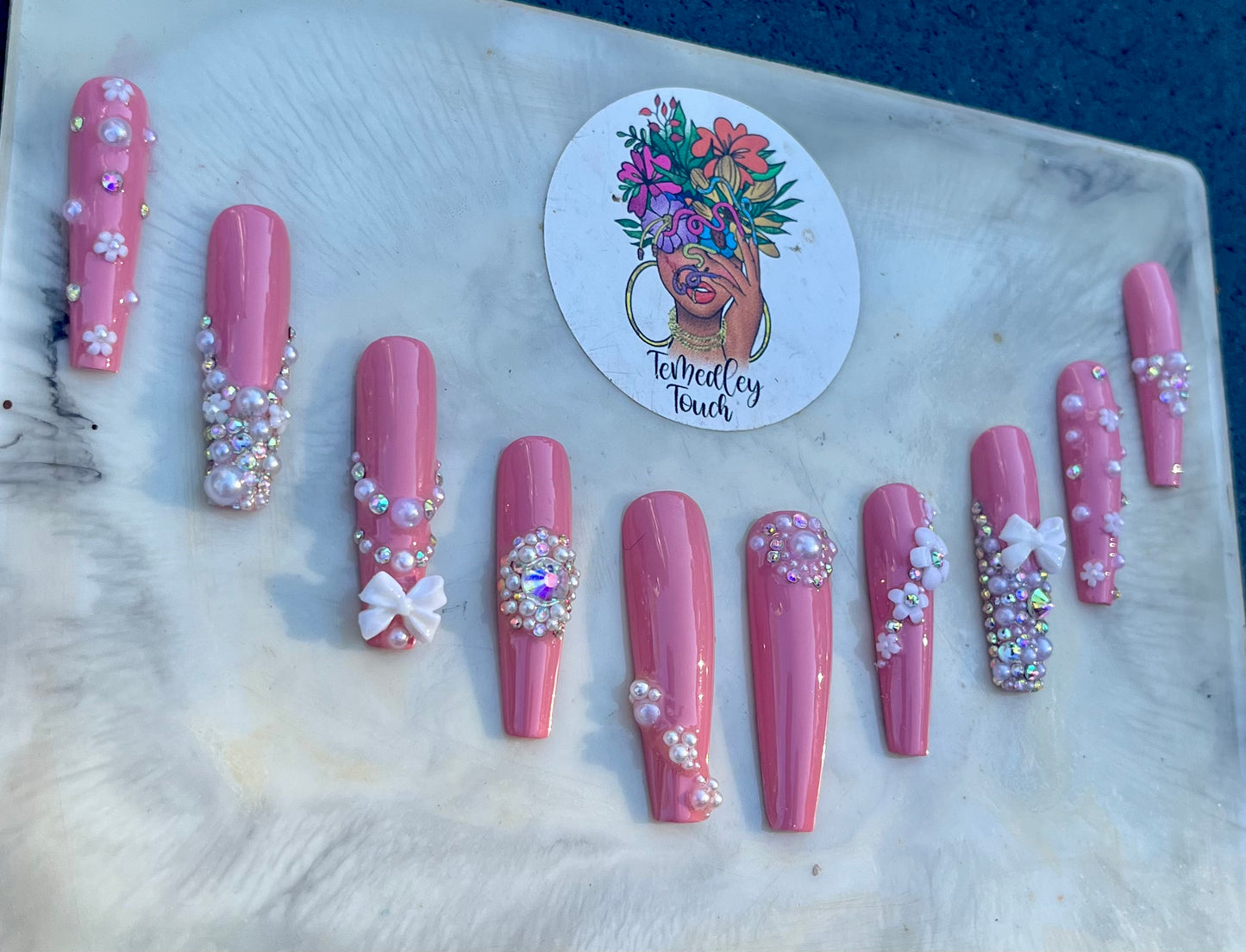 Pink bling flower nail