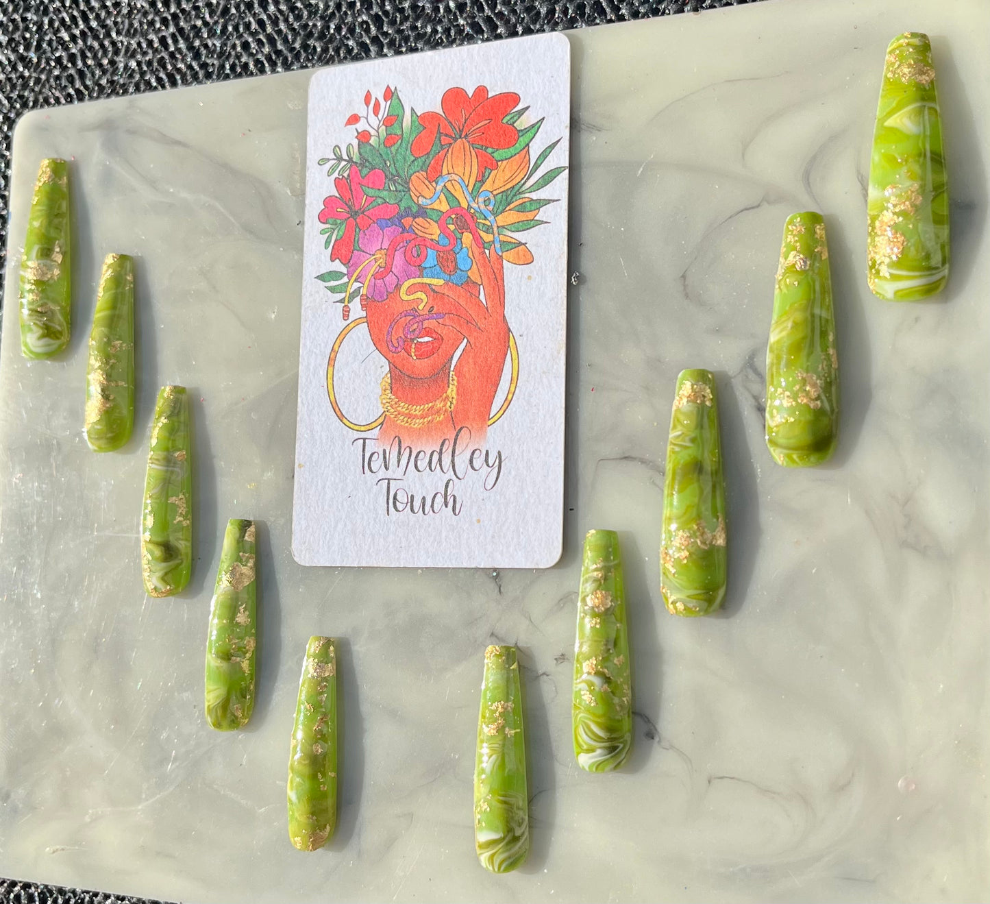 Green marble press on nails