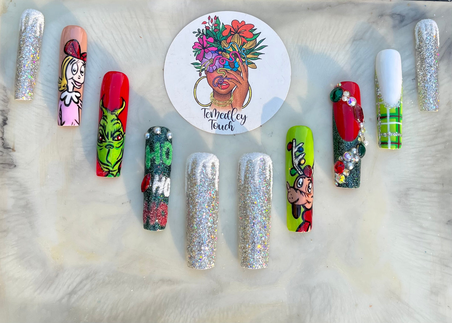 The Grinch (1966) press on nails