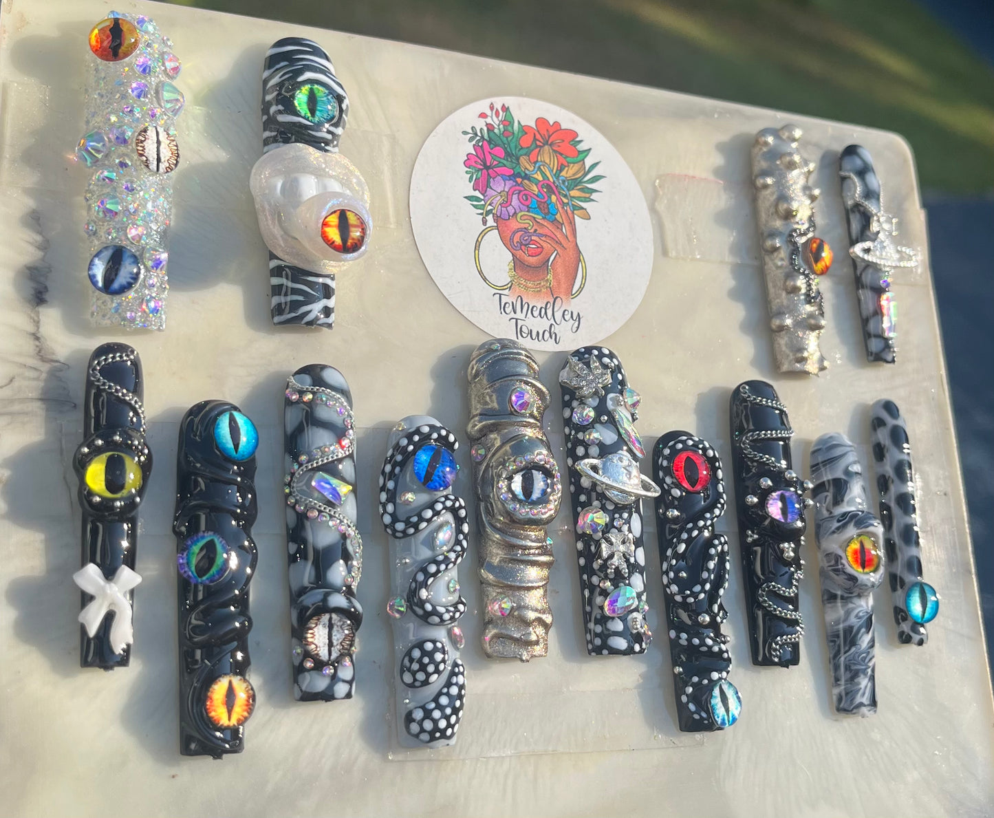 Monster Mash Press on nails