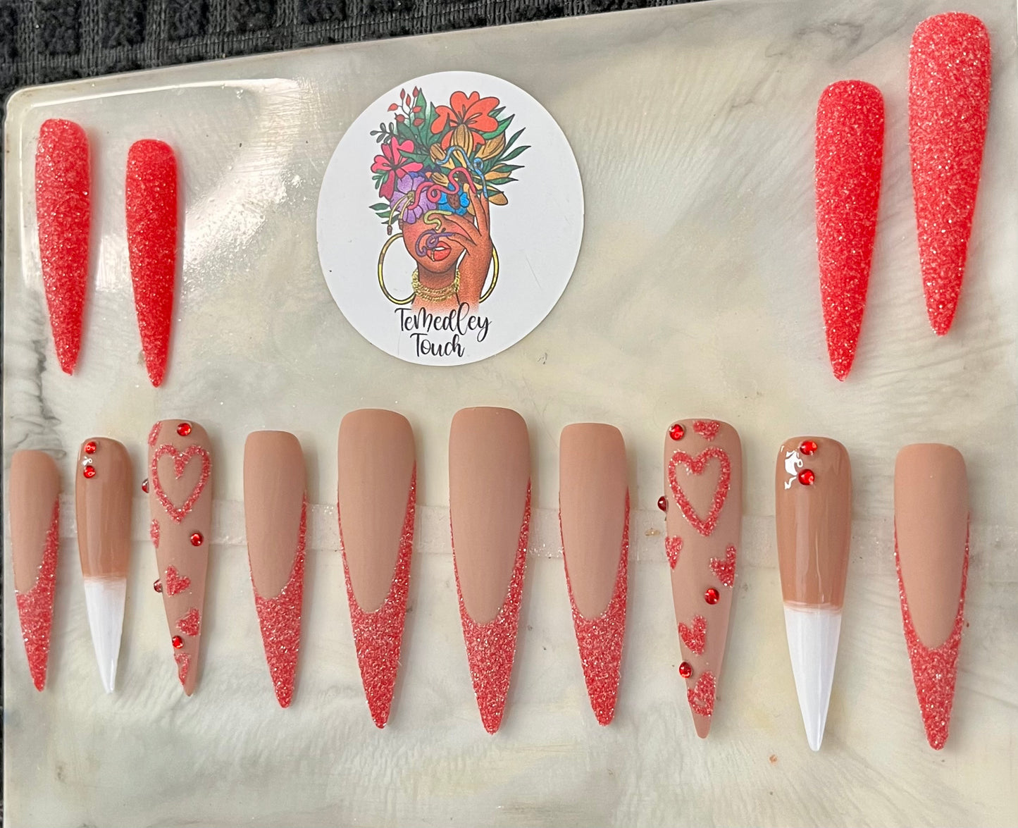 Valentine’s Day sugar press on nails