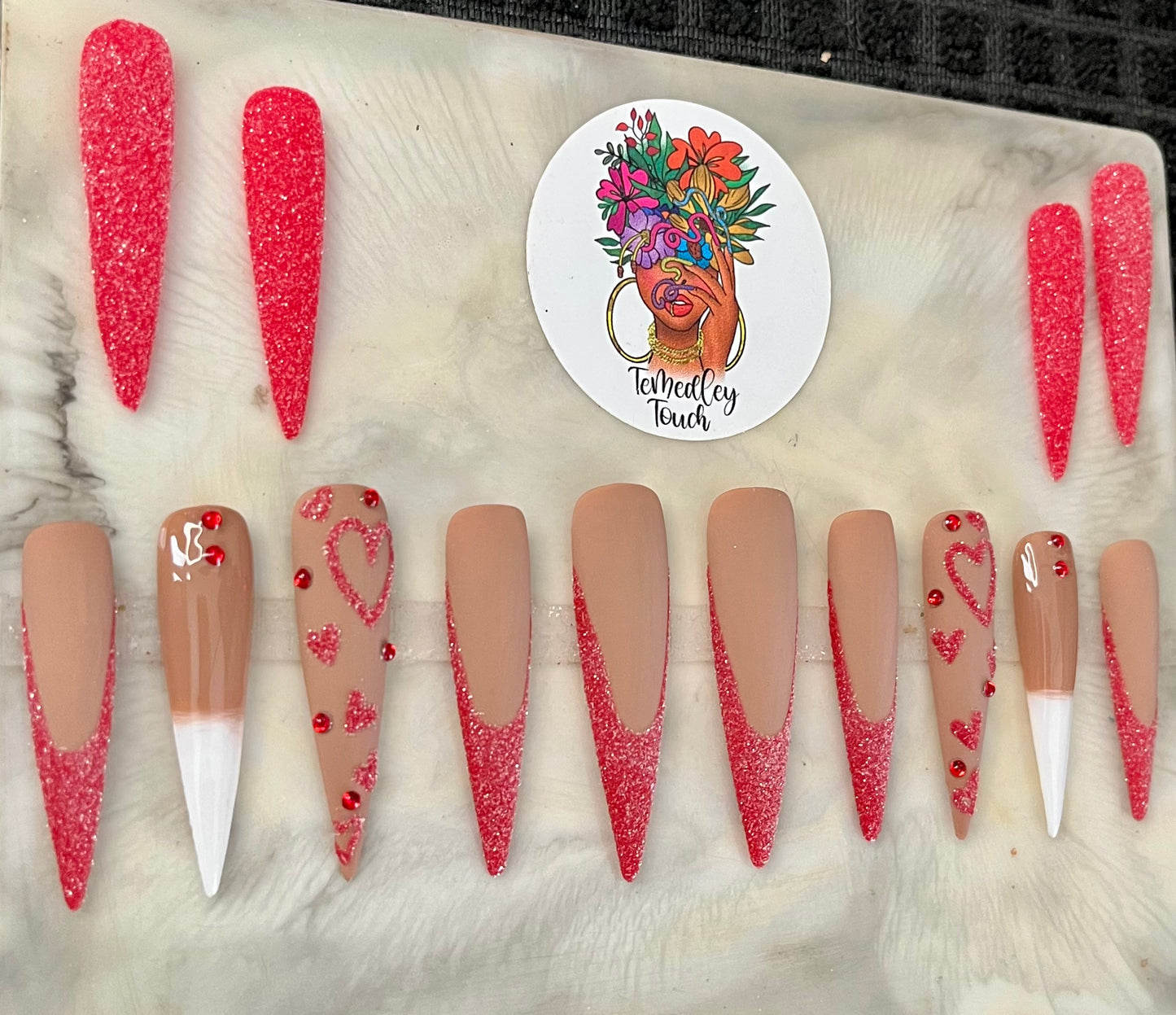 Valentine’s Day sugar press on nails