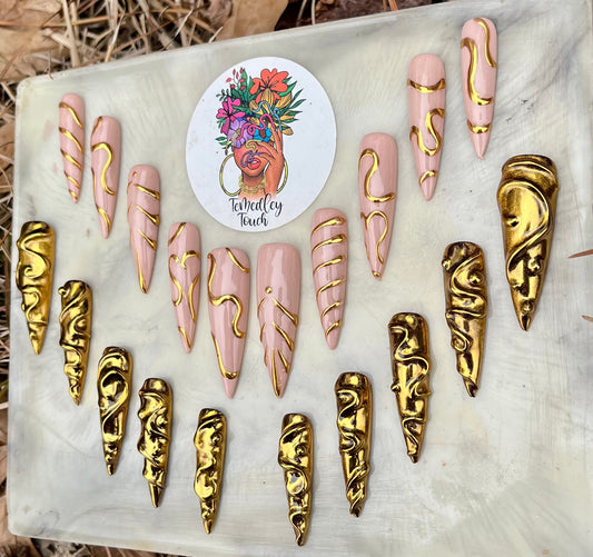 3D Gold Chrome Nails