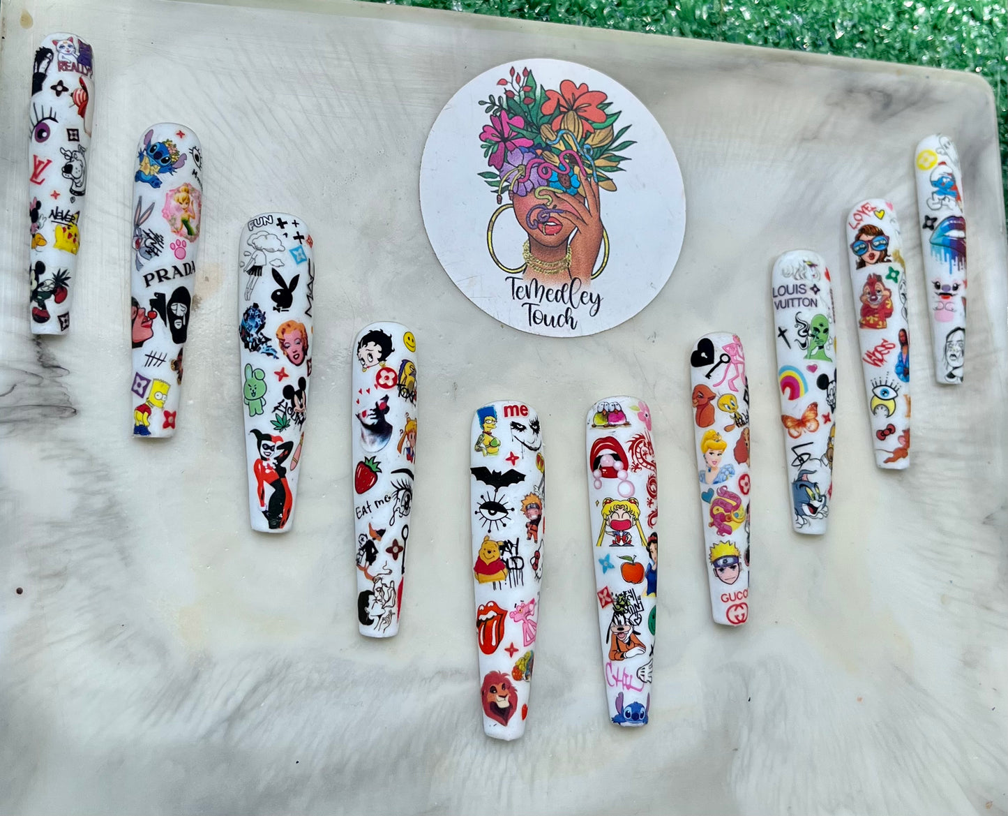 Cartoon Animated press on nails