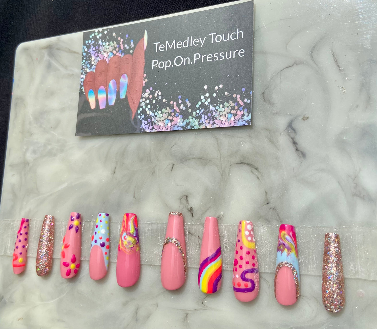 Spring freestyle press on nails