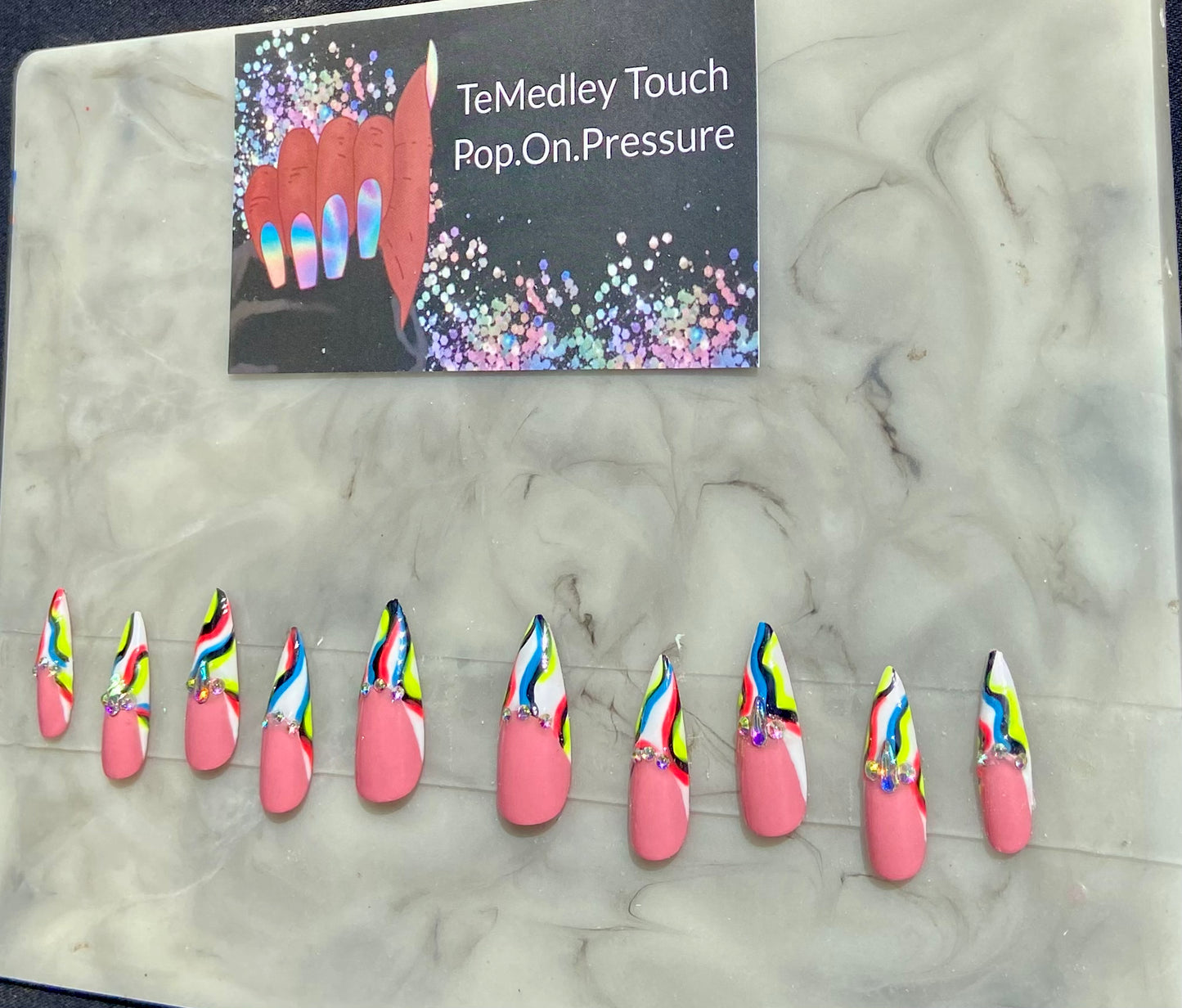 Wavy French tip press on nails