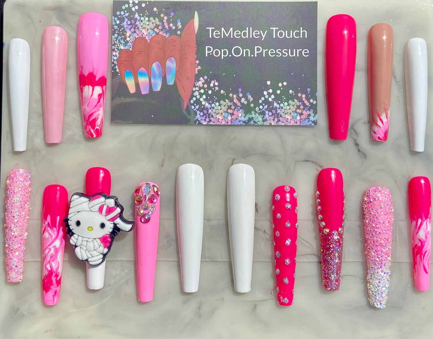 Hello kitty mummy press on nails