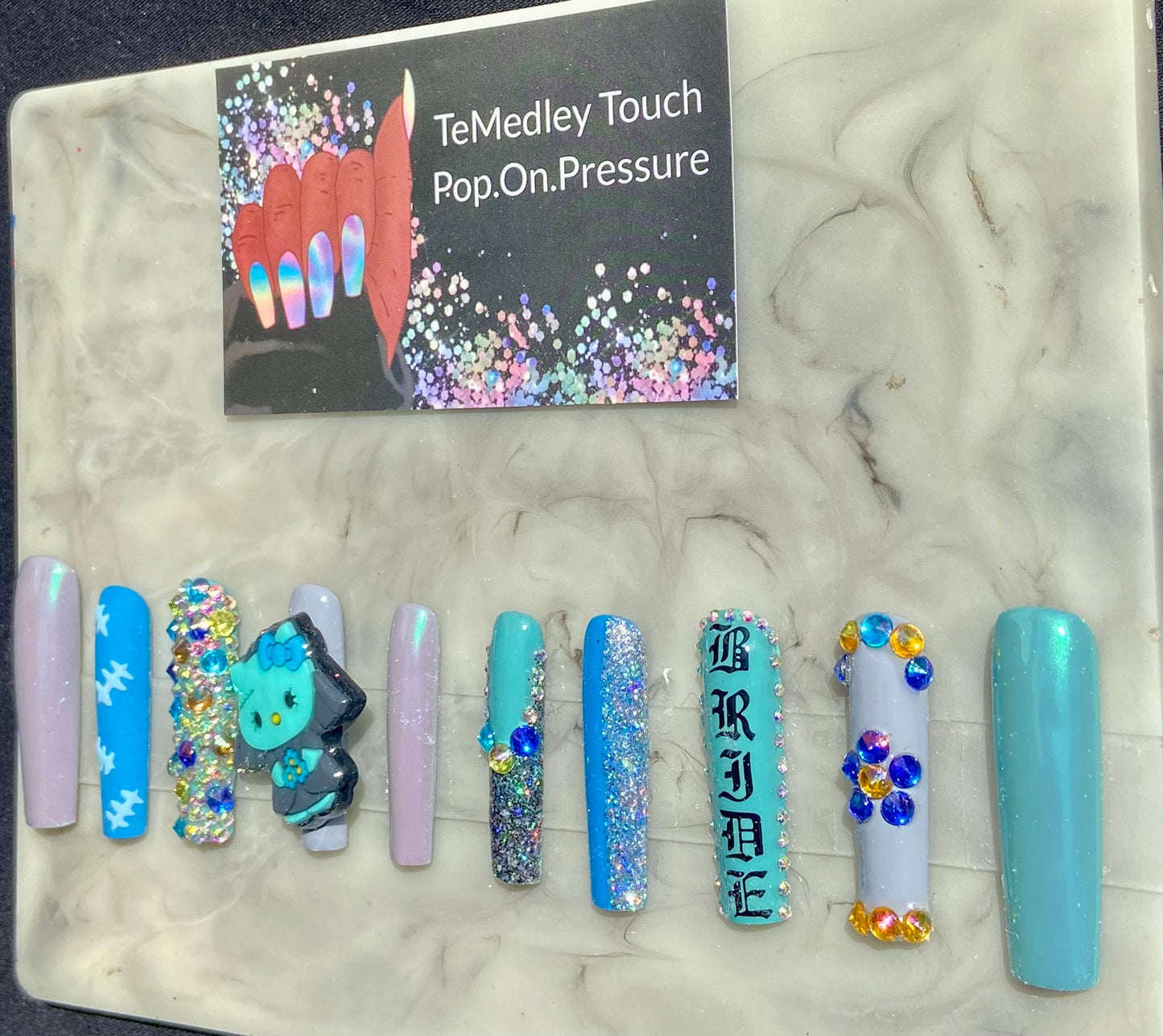 Hello kitty bride press on nails