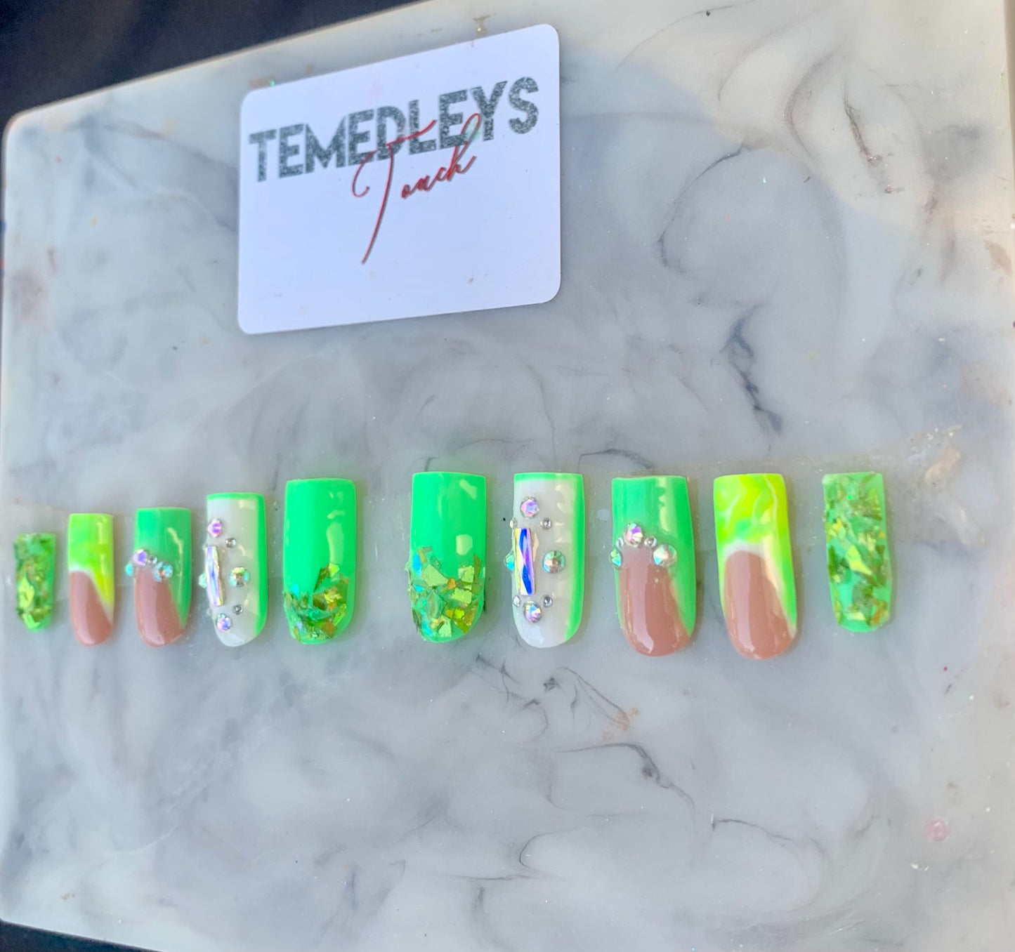 Lime green freestyle press on nails