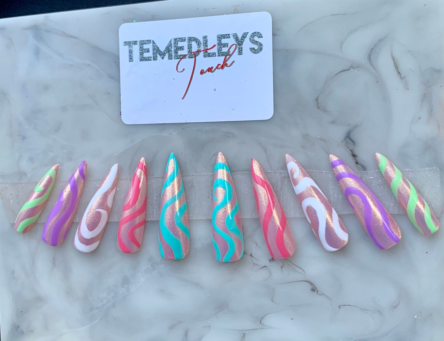 Multi color Wavy Stiletto press on nails