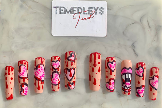 Vampire love press on nails