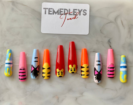 Winnie the Pooh & crew Press on nails