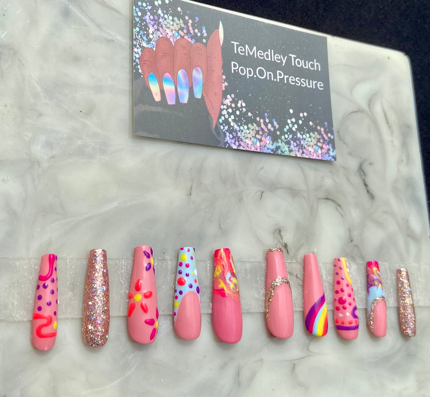 Spring freestyle press on nails